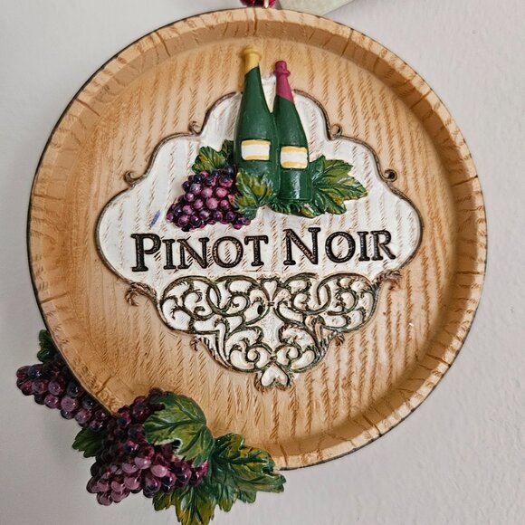 Kurt S. Adler “Pinot Noir” Wine Ornament 3” – Perfect Vintage - Picture 3 of 7
